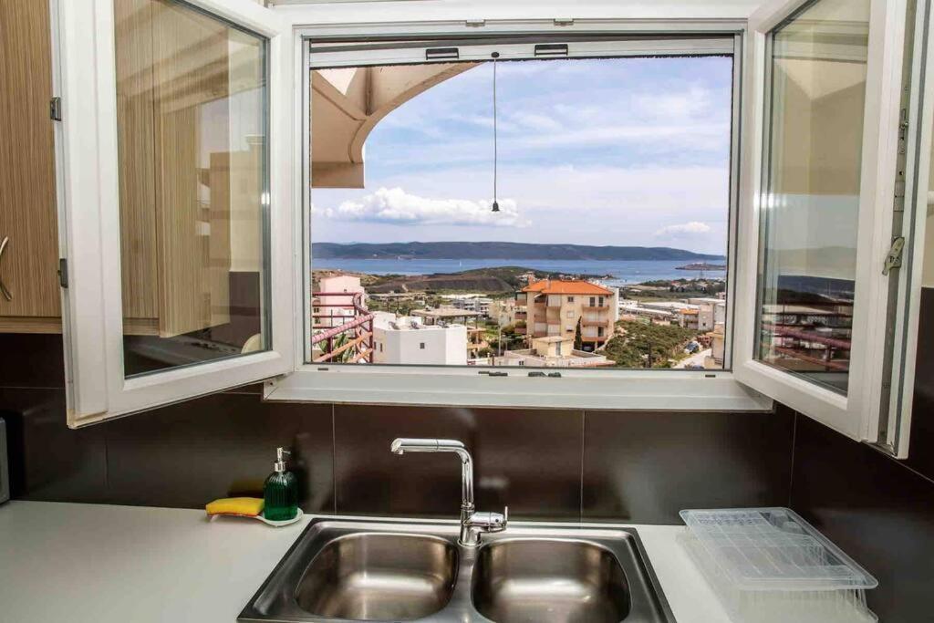 Lavrio Seaview 2Bdr Apt 4 Min Dive From The Sea Lávrion Exterior foto